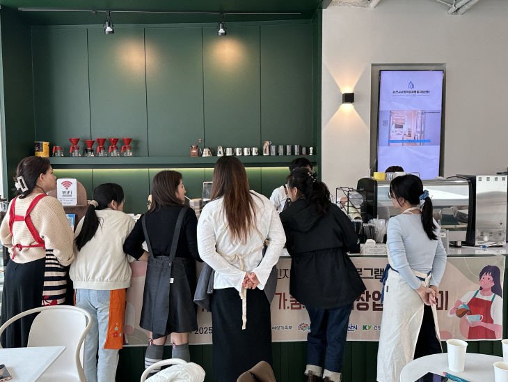 2-1. 커피의 매력에 빠진 바리스타, 성장의 길을 걷다